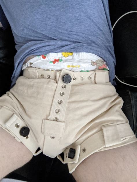 abdl diaper bulge